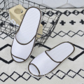 Stable quality materials cheap hotel room slippers